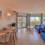 Vue Mer Et Esterel Cannes Just Next To The Beach